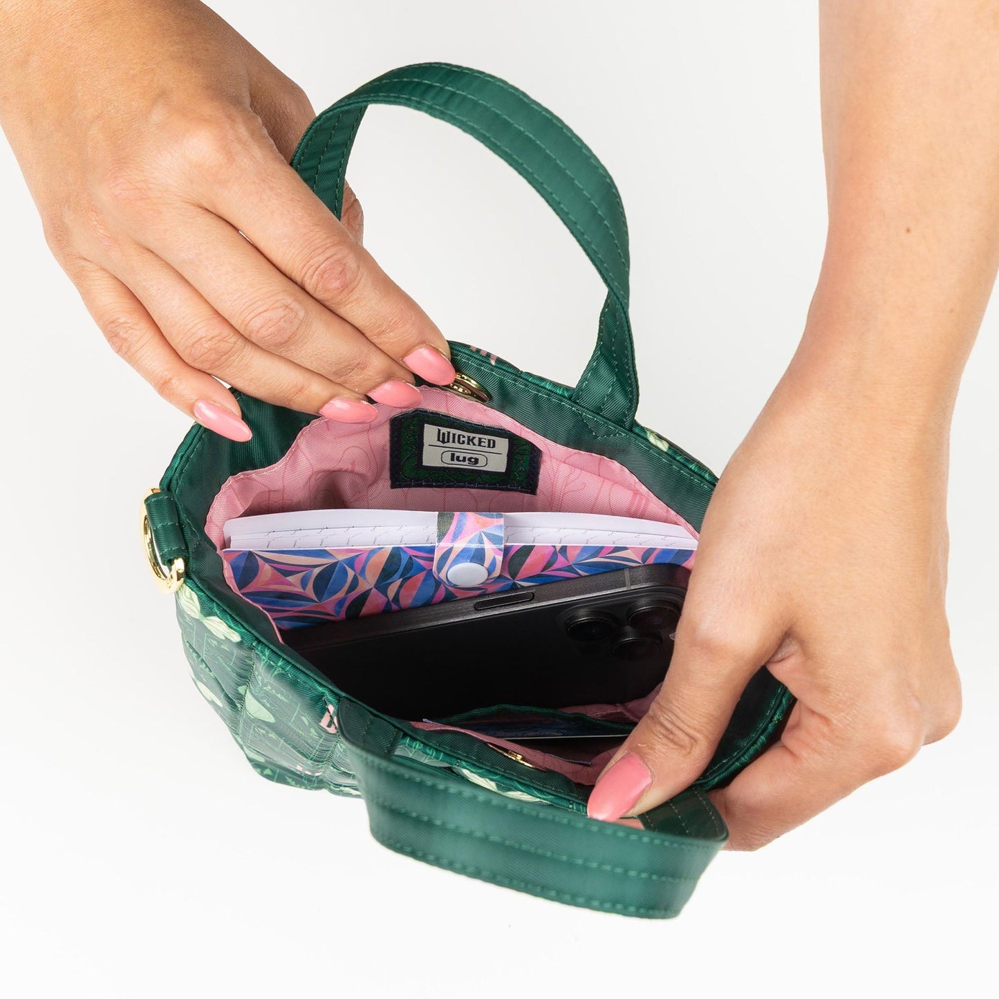 Wicked x Lug Tip Toe Crossbody Bag - - 25350_Wicked_TipToe_FriendsForGood_Lifestyle_03
