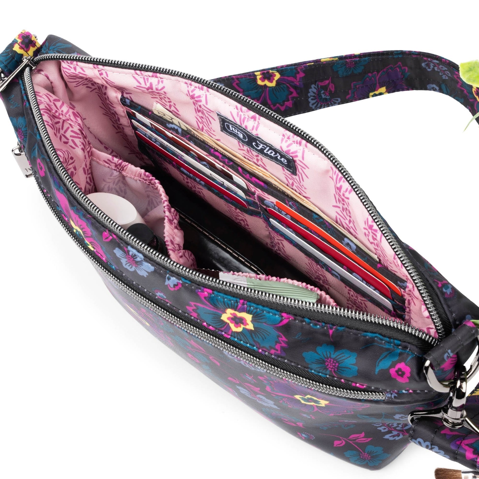 Flare 2 Crossbody Bag - - Flare2_Lifestyle_04