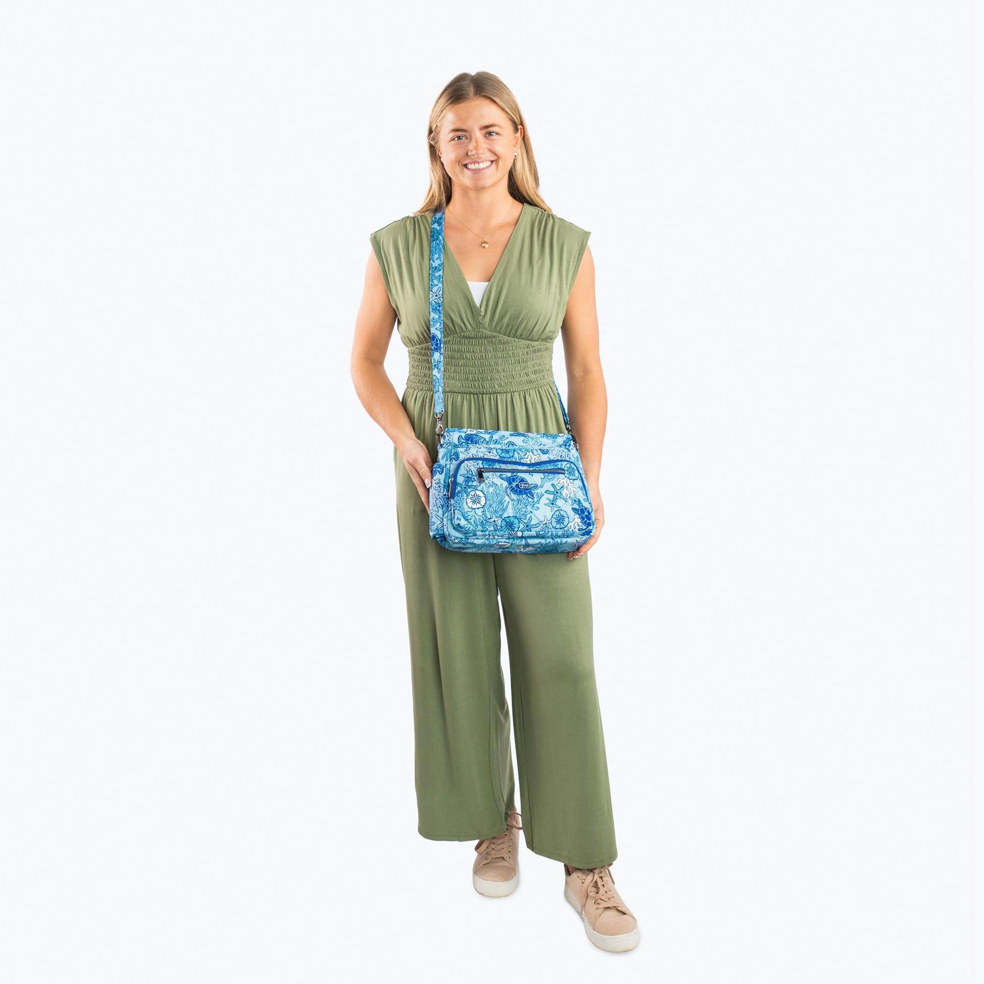 Shimmy SE Crossbody Bag - - ShimmySE_Lifestyle_BagProportions_02_d4627d4d-39bf-43bf-861f-811bc72903ba