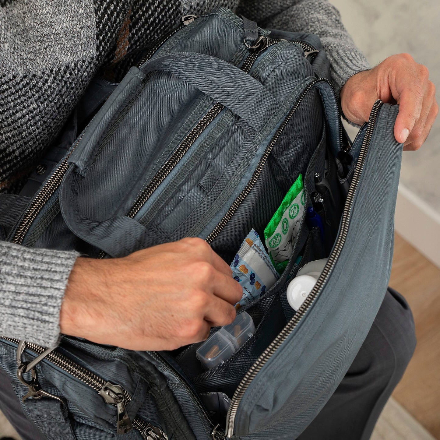 Atlas Ultra X Carry-All Tote